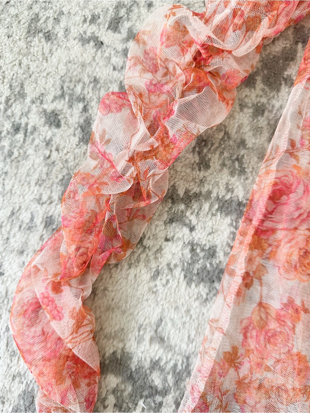 ⭐️3/$30⭐️ (bundle deal) ZARA Sheer Floral Mesh Top - Picture 6 of 8